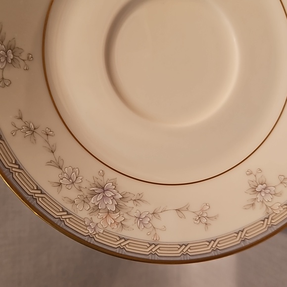 NEW Noritake Salzburg 7299 Footed Cup & Saucer Ivory China - Picture 2 of 16
